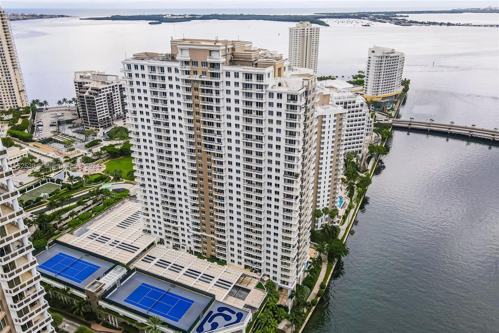 COURTS BRICKELL KEY CONDO