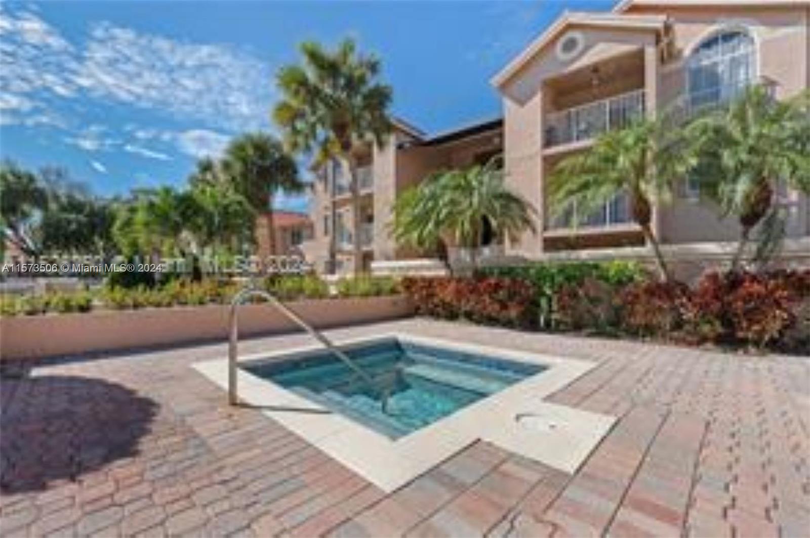 ROYAL PALM PLACE