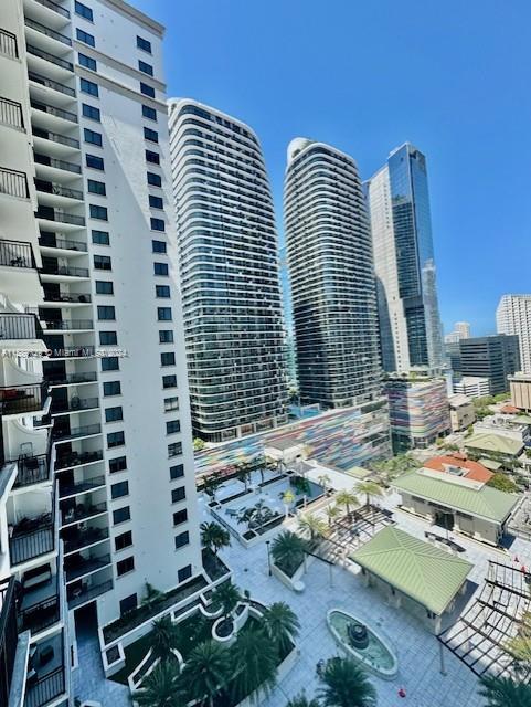 NINE AT MARY BRICKELL VIL