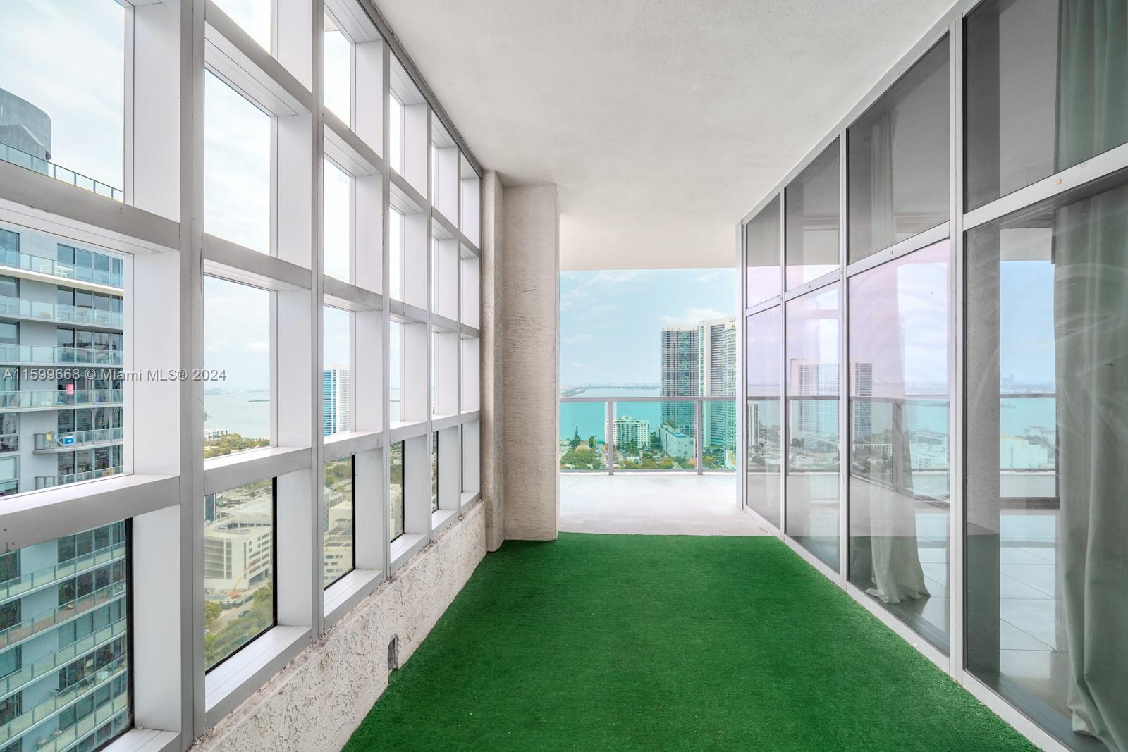 FOUR MIDTOWN MIAMI CONDO