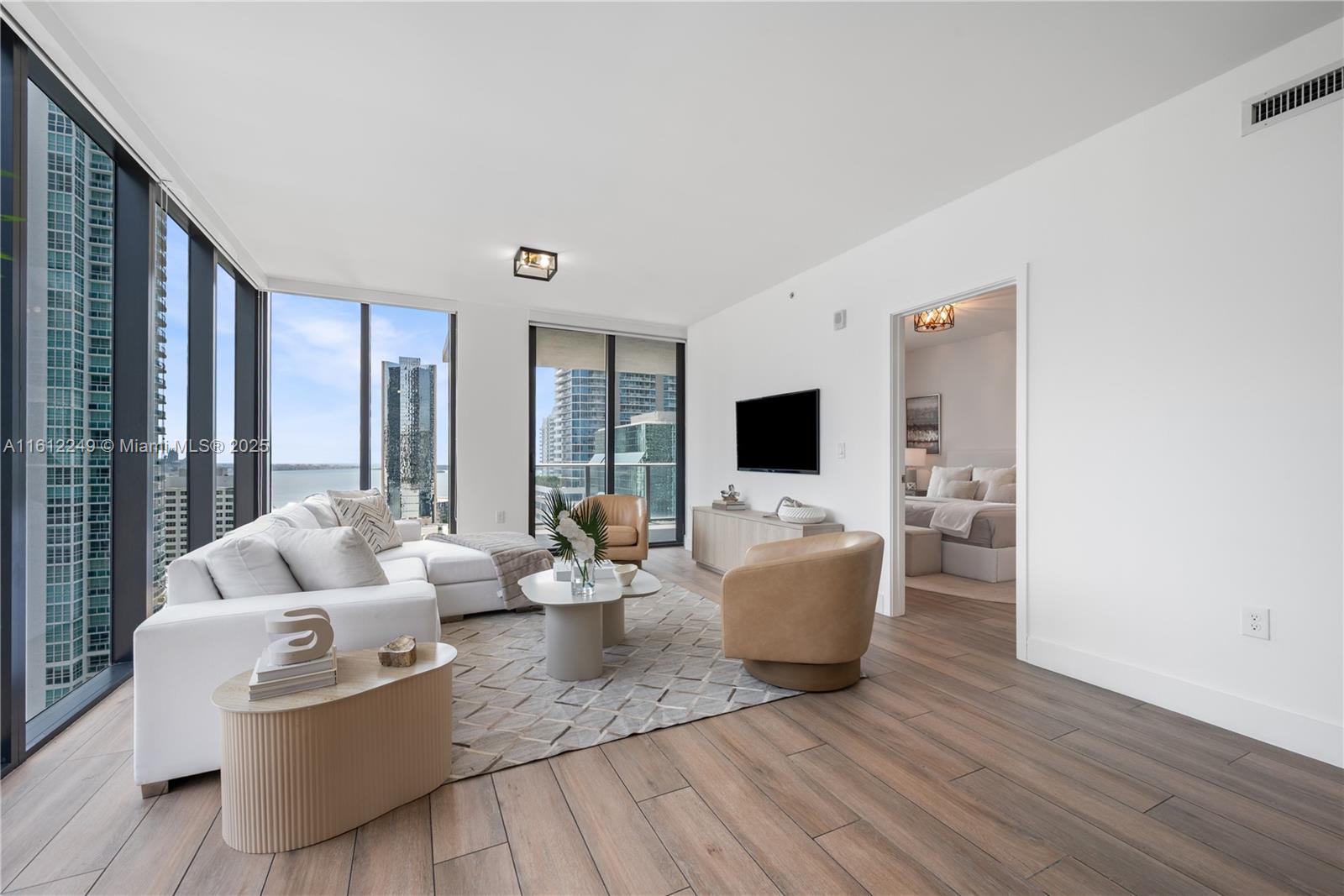 1010 Brickell Condominium