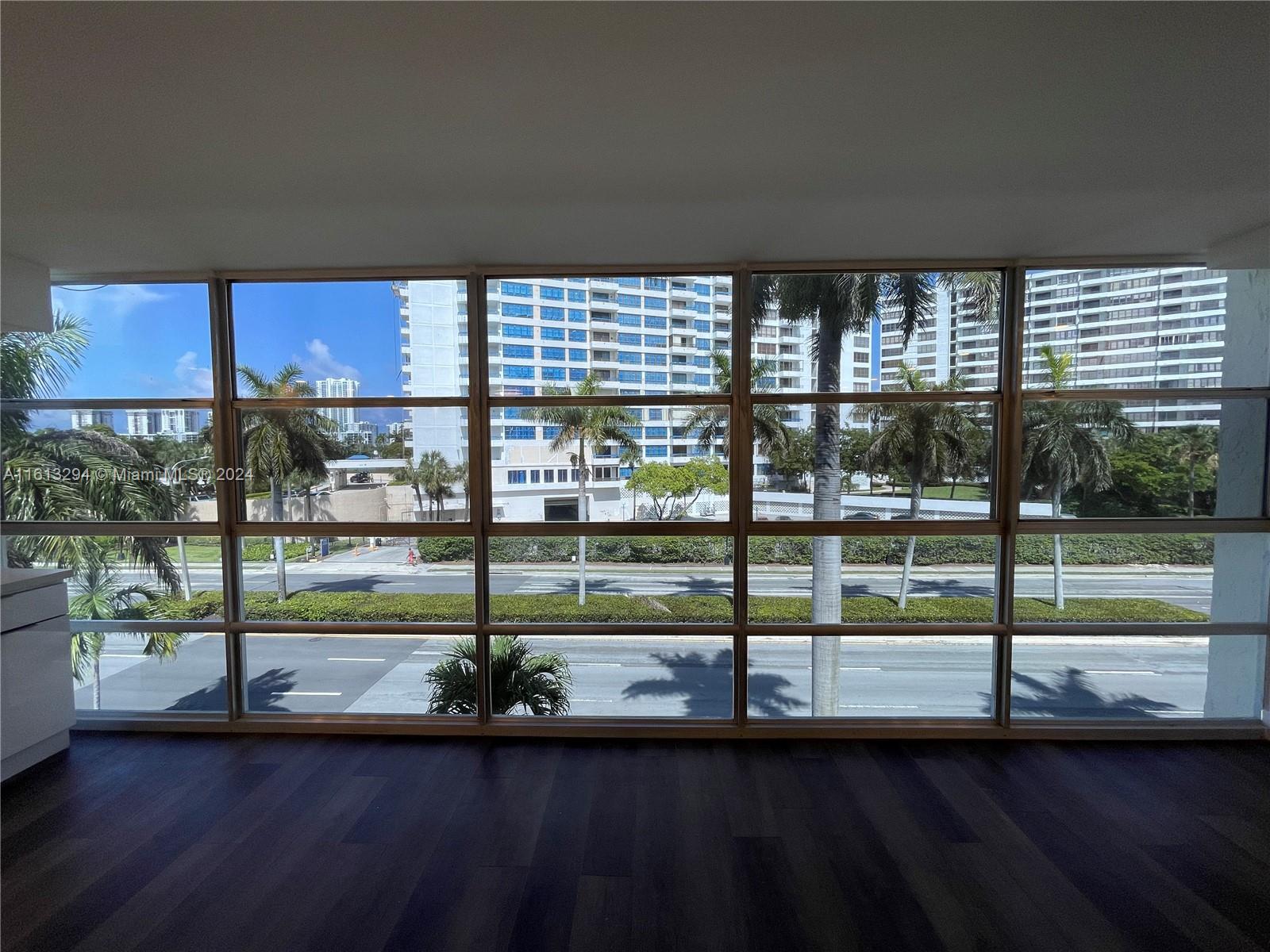 DESOTO PARK CONDO