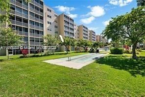 MEADOWBROOK TOWERS CONDO