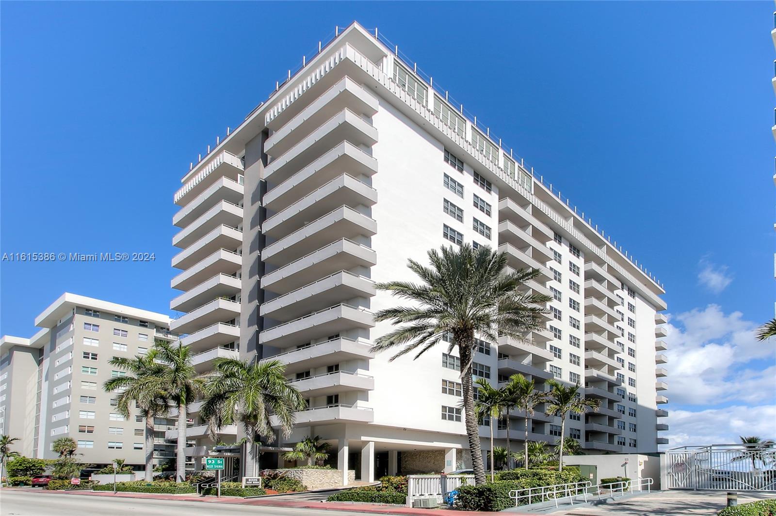 FOUR WINDS CONDO