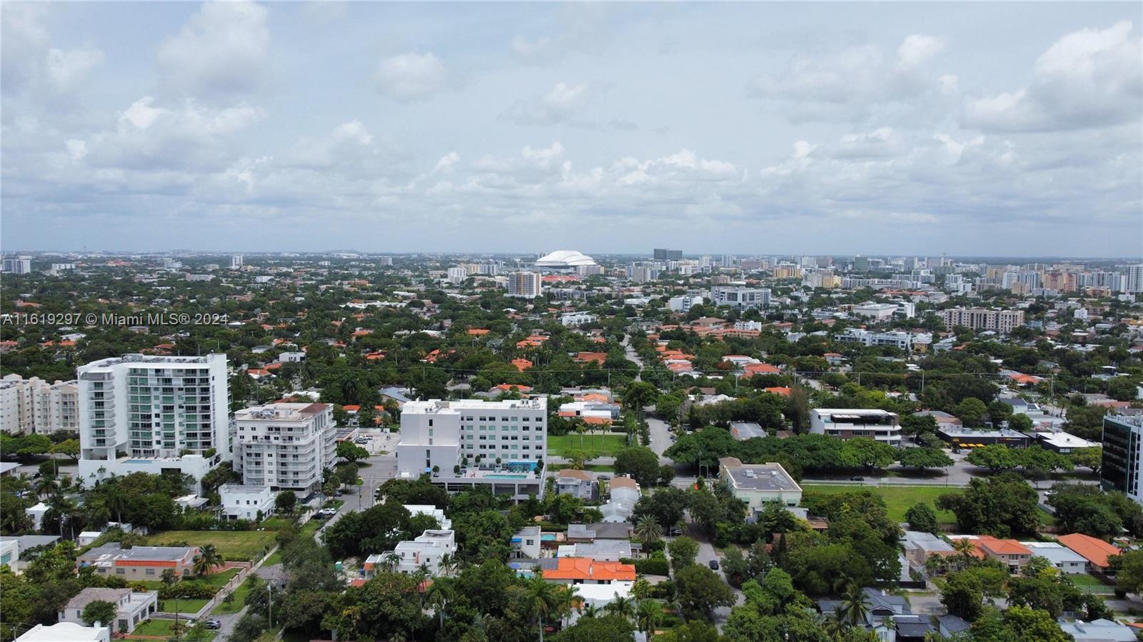 BRICKELL HOLLEMAN PARK