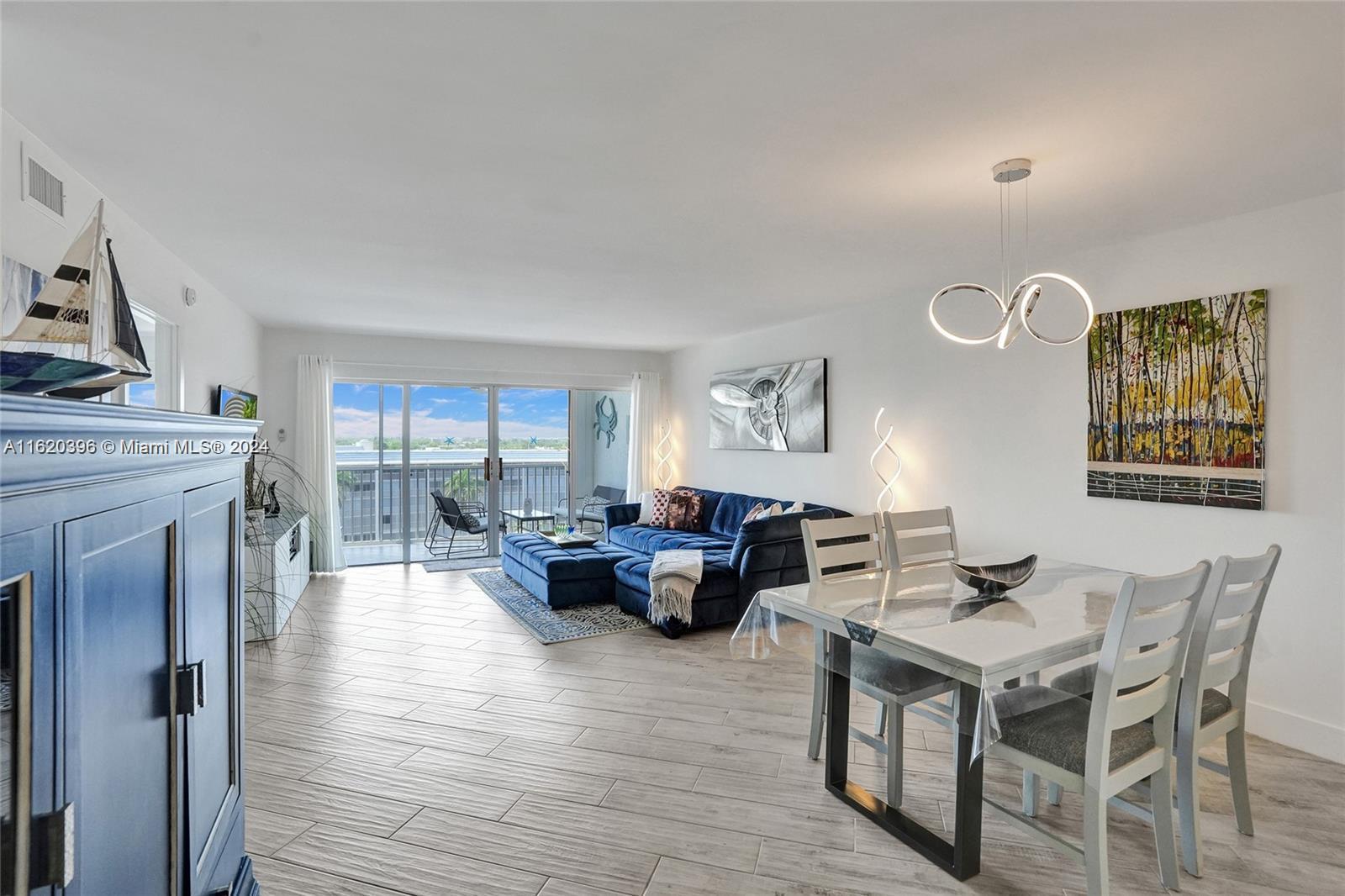 HILLSBORO COVE CONDO