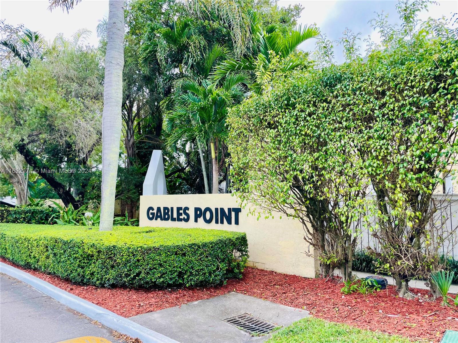 GABLES POINT III CONDO