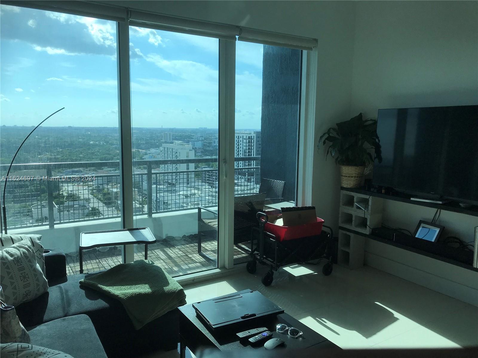 INFINITY AT BRICKELL