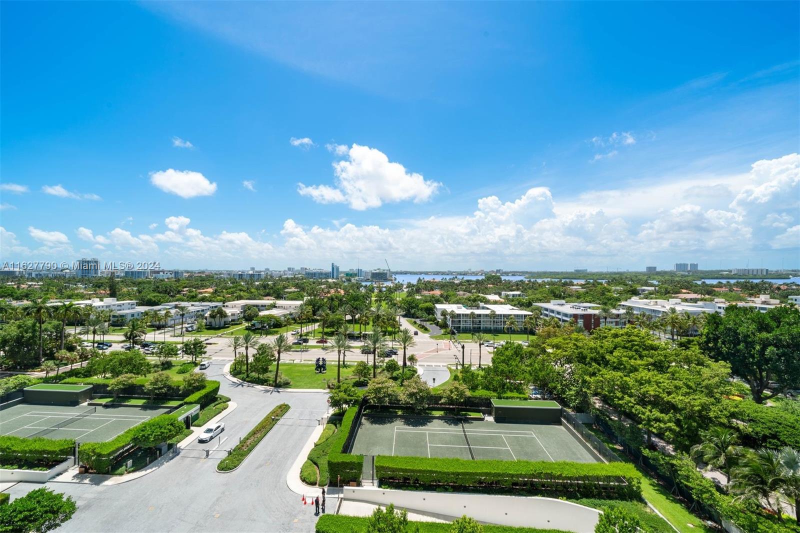 OCEANA BAL HARBOUR CONDO