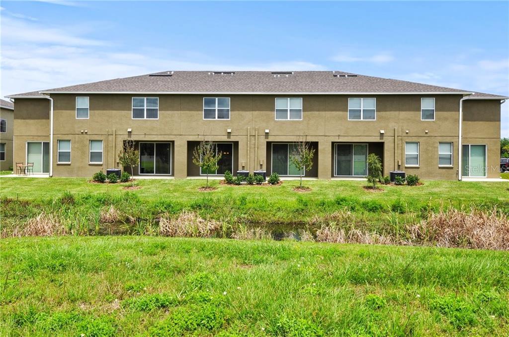 BROADWAY CENTRE TOWNHOMES