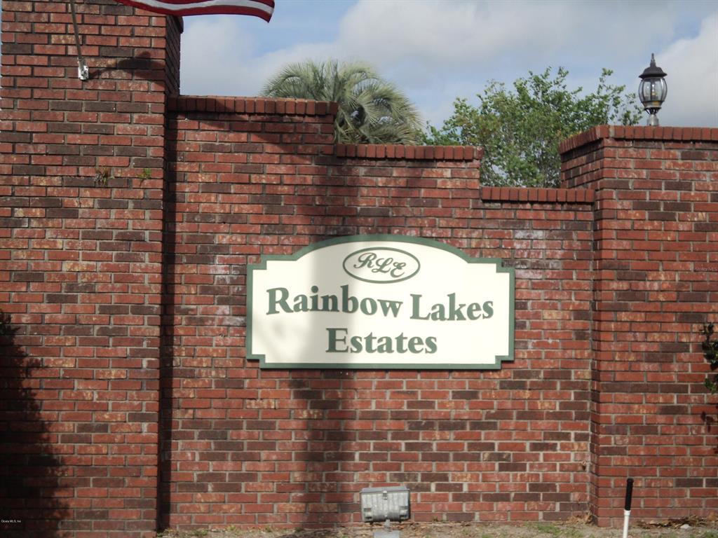 Rainbow Lake Es