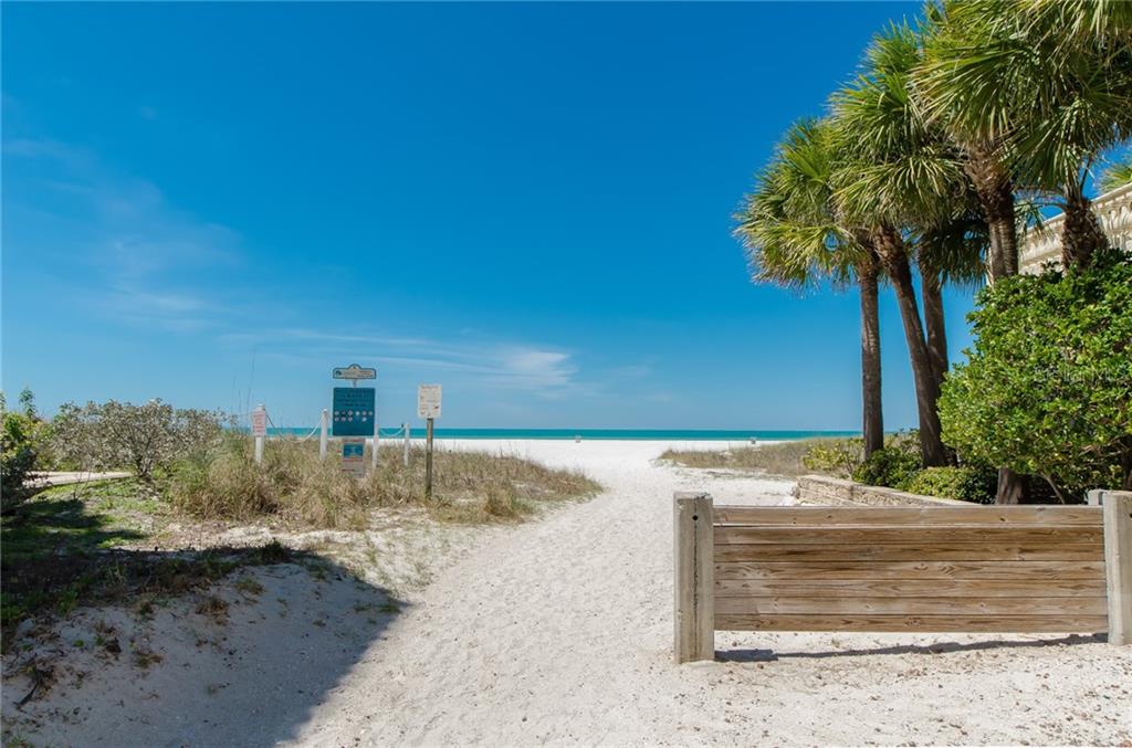 CHATEAU ON WHITE SANDS