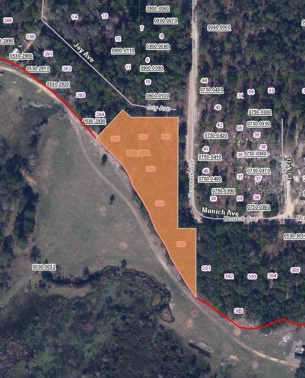 INTERLACHEN LAKES ESTATES