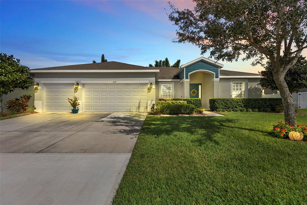 LAKE COVE POINTE PH 02