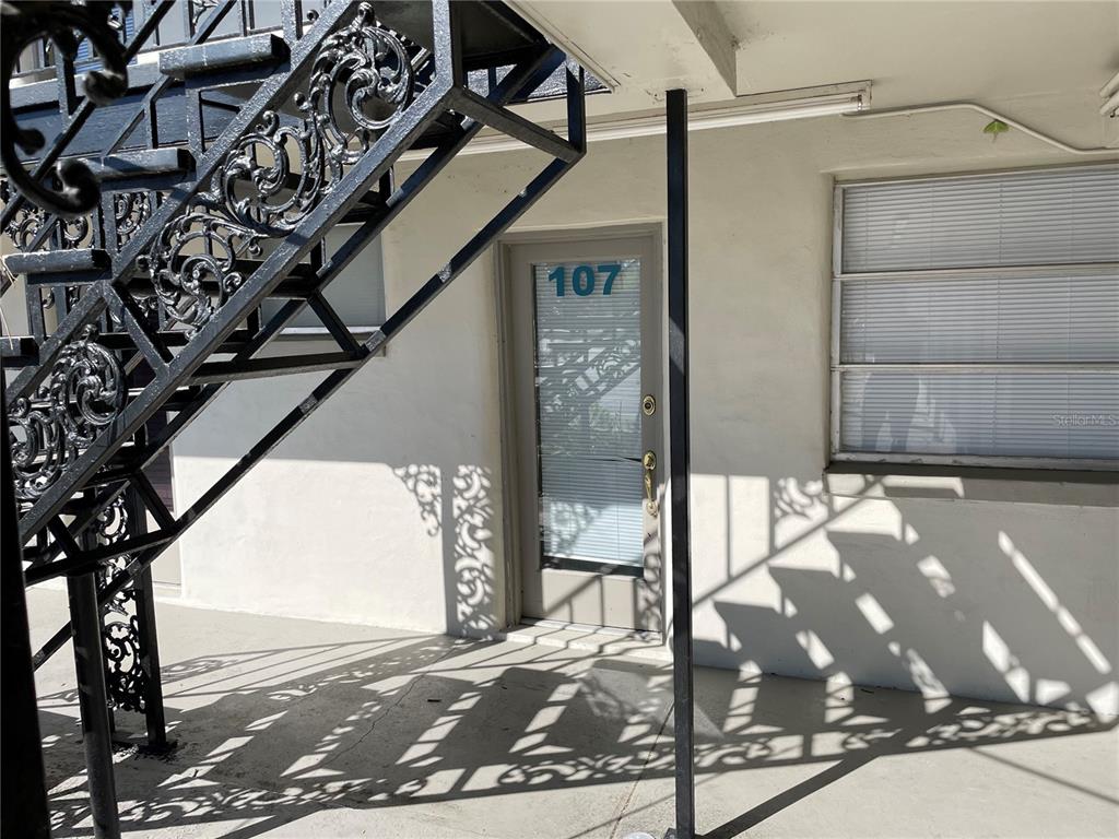 ESQUIRE CENTRE CONDO