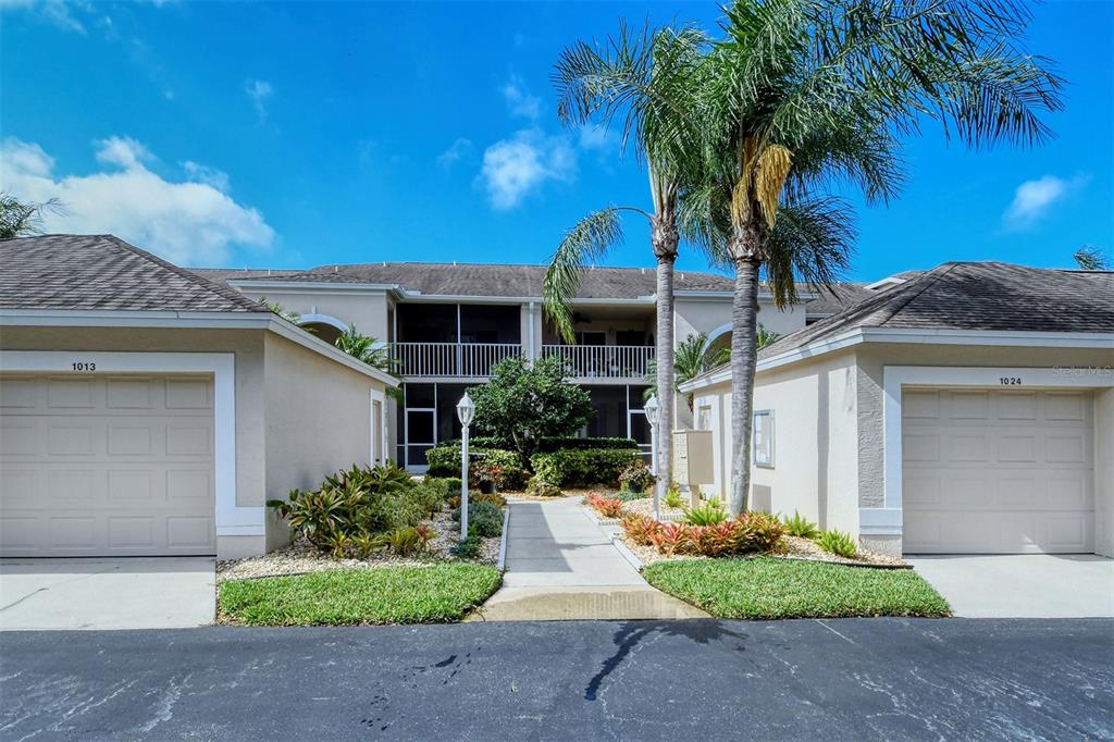 STONEYBROOK FAIRWAY VERANDAS 1