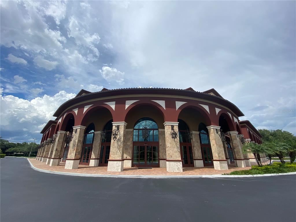 DREWTINA BUS PLAZA CONDO