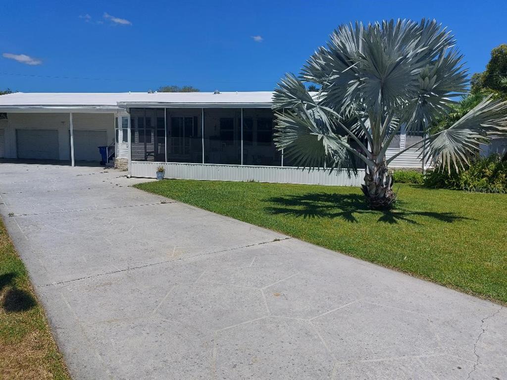 LAKE TARPON MOBILE HOME VILLAGE