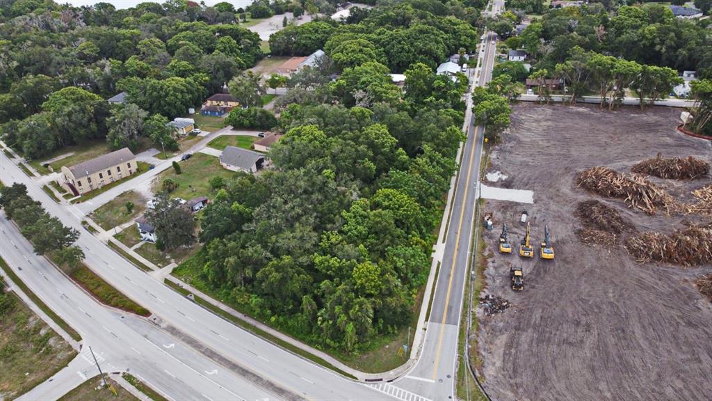 HAYMANS ADD TO ALTAMONTE