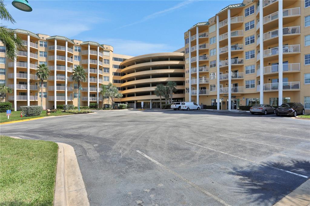 HARBOUR VILLAGE CONDO