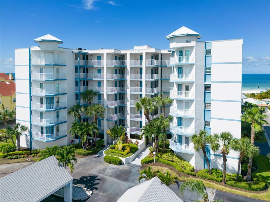 LIGHTHOUSE POINTE CONDO