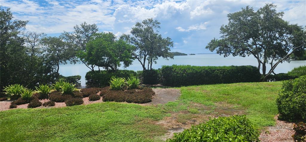 WANDER RESIDENCES OF TIERRA VERDE