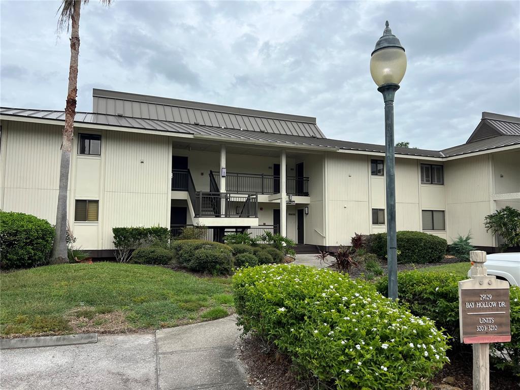 SADDLEBROOK CONDO CL 05