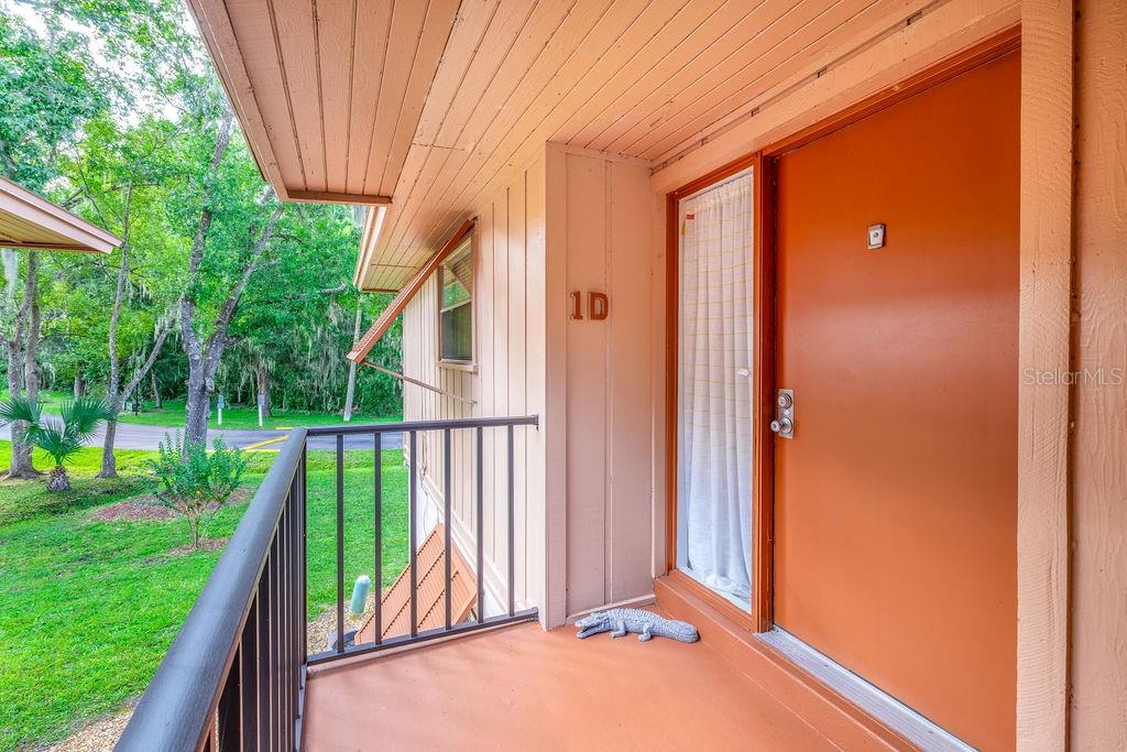 EDGEWATER CONDO APTS