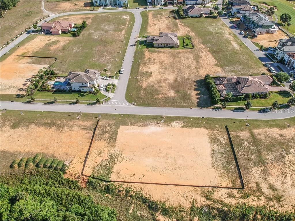 REUNION WEST VILLAGE 03A