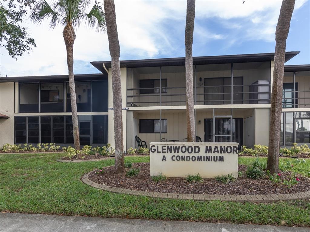 GLENWOOD MANOR