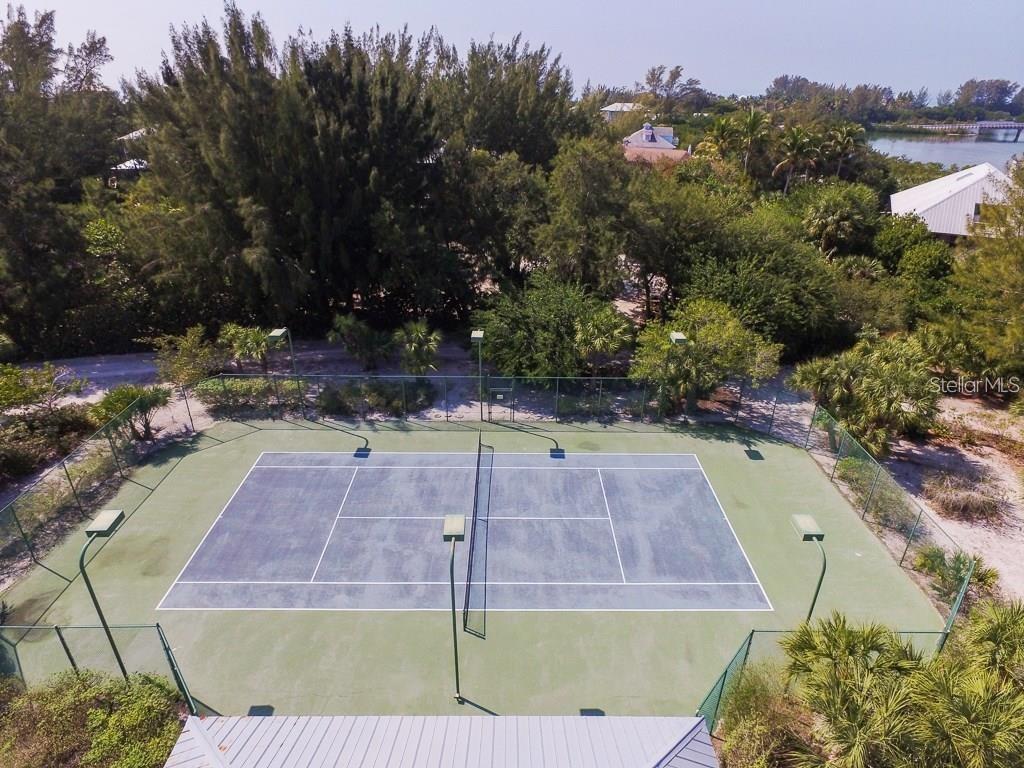 POINTE BOCILLA LAND CONDO