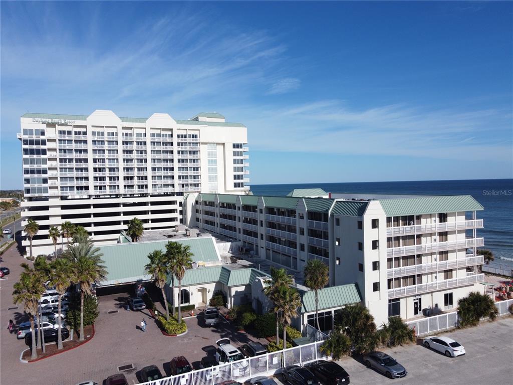 DAYTONA BEACH RESORT