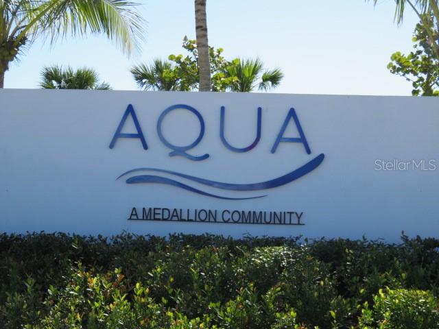 AQUA LAGOON