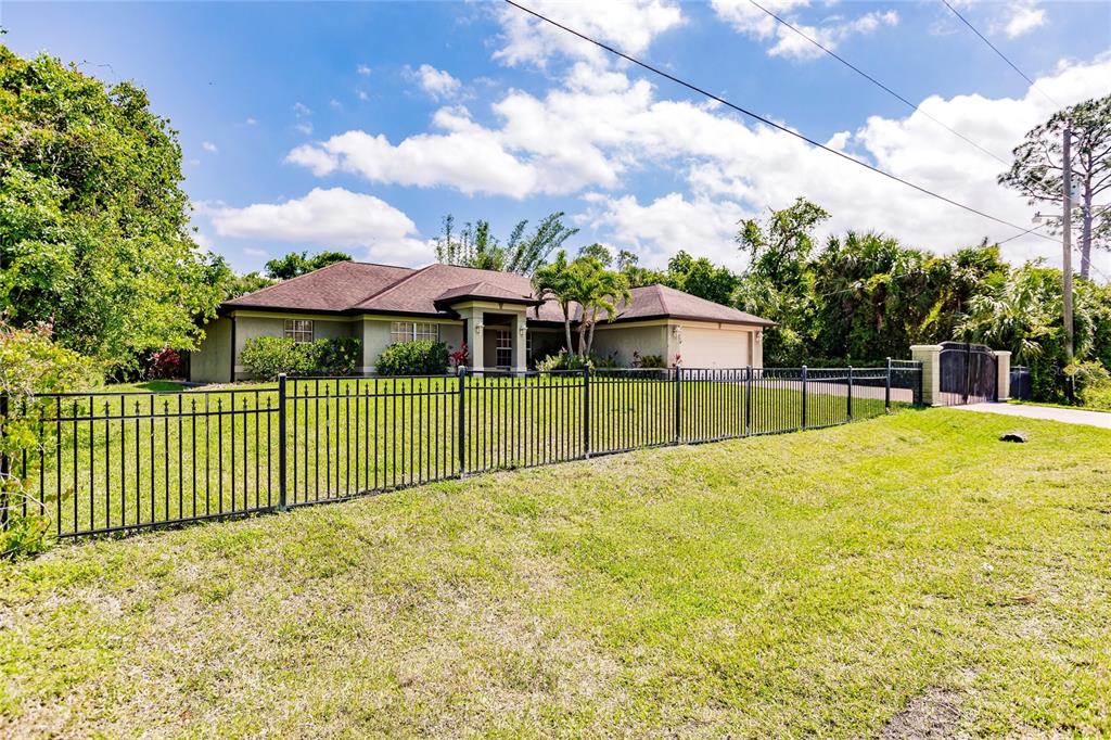 PORT CHARLOTTE SUB 22