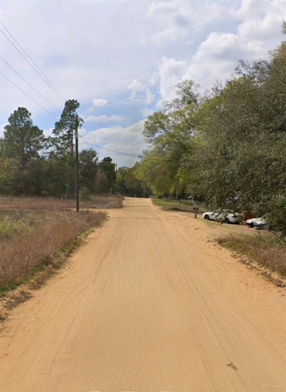 INTERLACHEN LAKES ESTATES