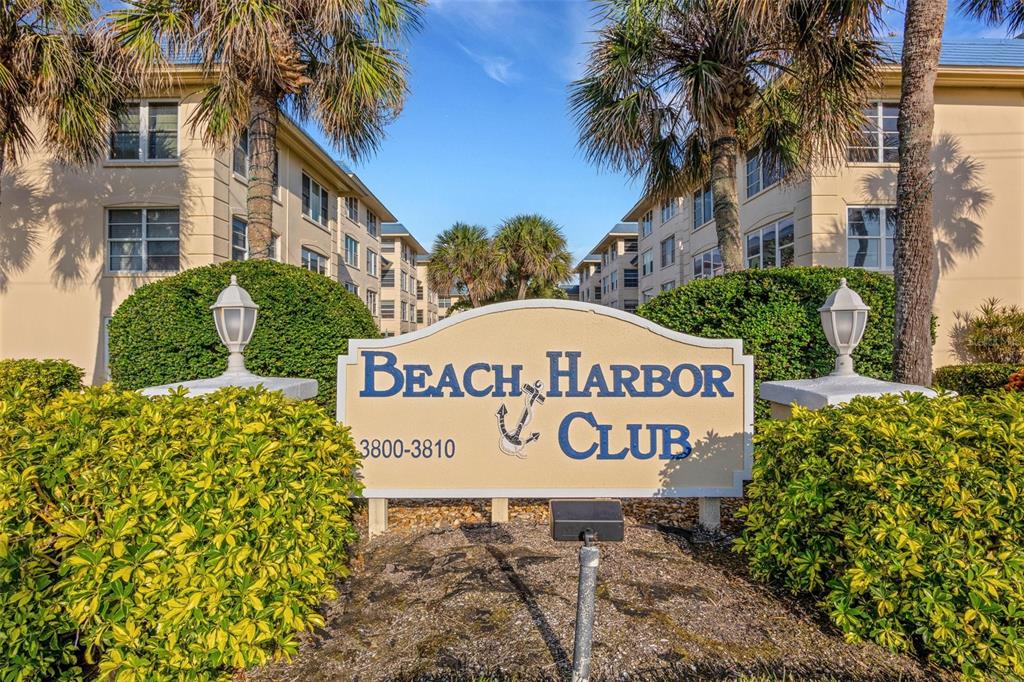 BEACH HARBOR CLUB