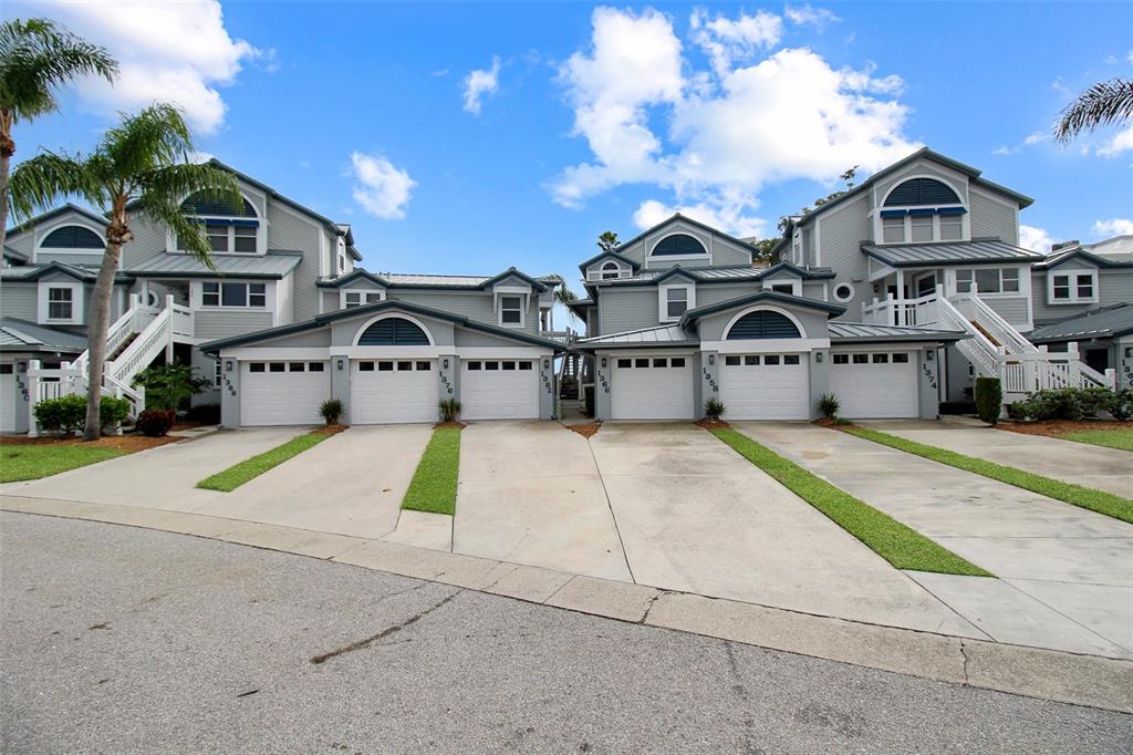 GULF & BAY CLUB BAYSIDE