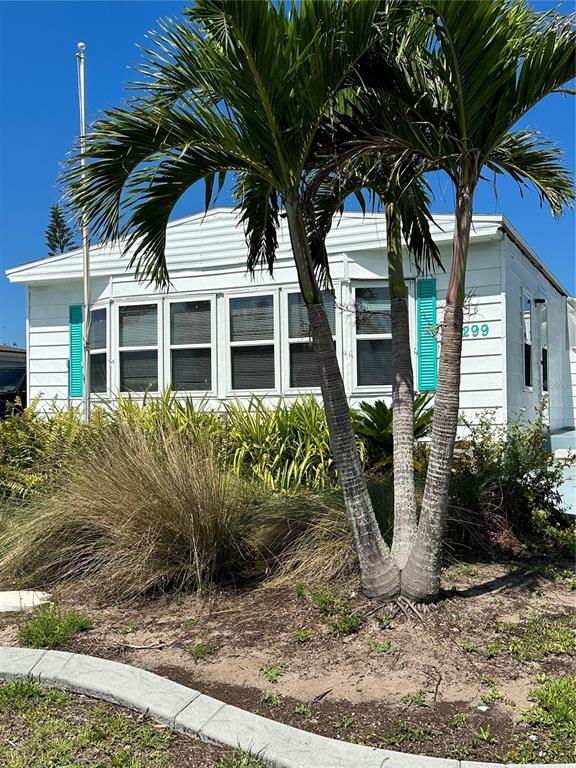 LEMON BAY ISLES PH 01