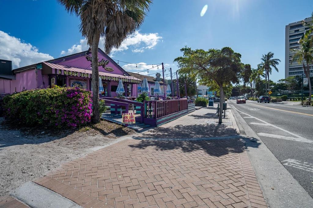 SIESTA BEACH HOUSE