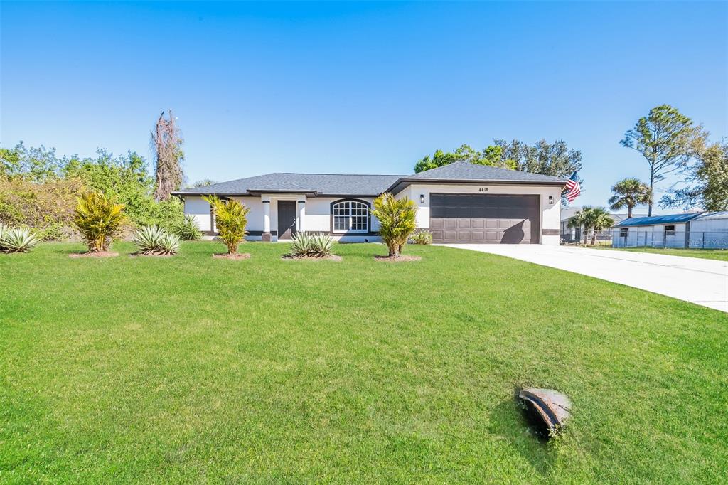 PORT CHARLOTTE SUB 01