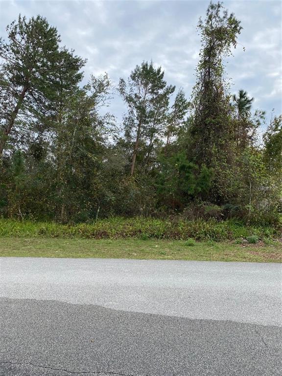 CRYSTAL LAKE ESTATES