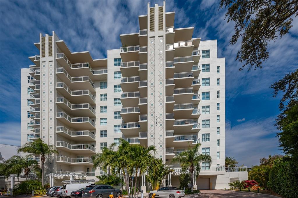 SUMMER COVE ON SIESTA