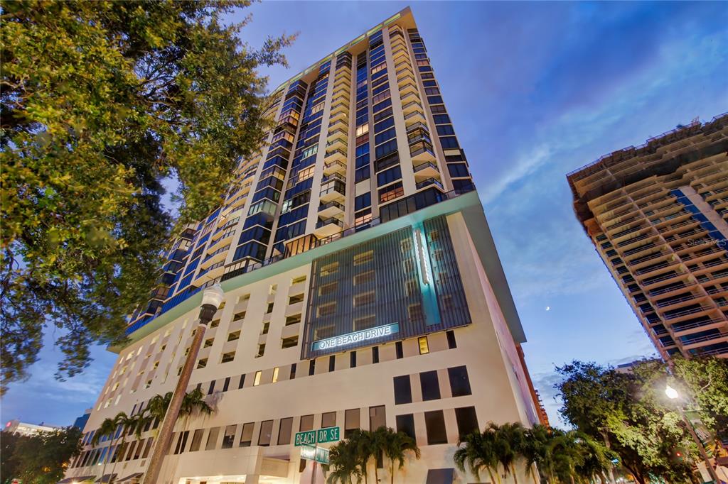 BAYFRONT TOWER CONDO