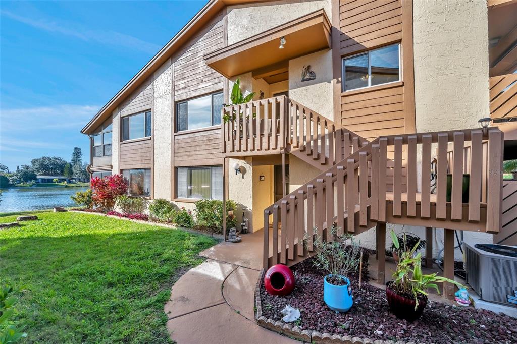 BEACON LAKES CONDO 05B