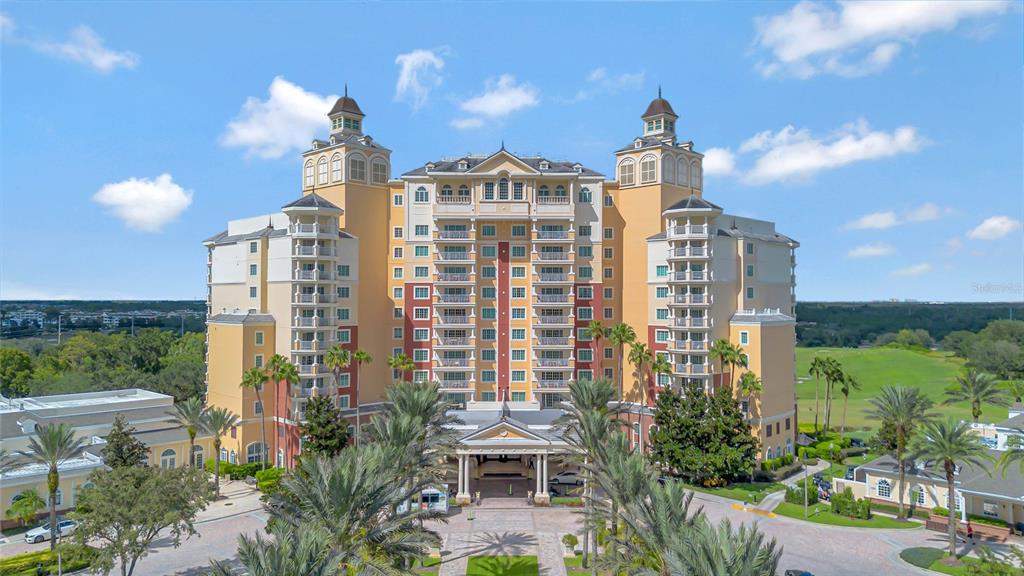 REUNION GRANDE CONDO