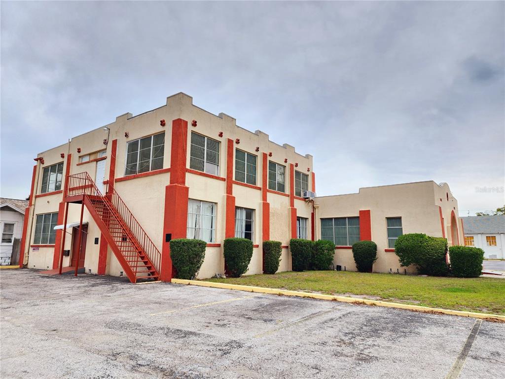 EDINA GARDEN OF EDEN