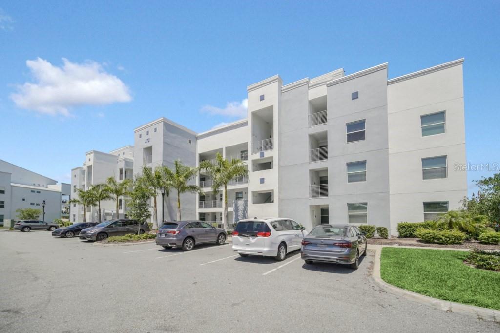 THE TERRACES AT STOREY LAKE CONDO NO 1 PH1