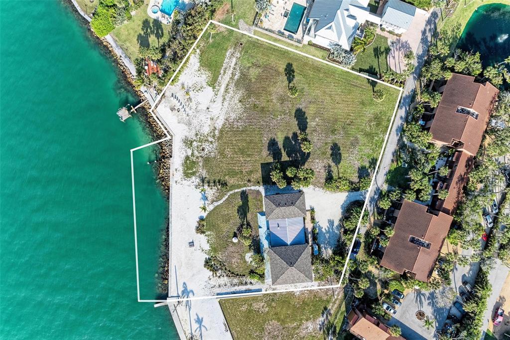 TWITCHELL RALPH S SIESTA KEY PROP