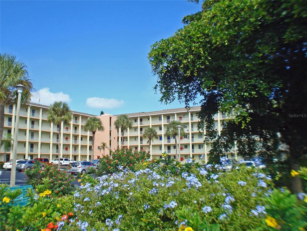 BAYSHORE ON THE LAKE APTS II SEC 3