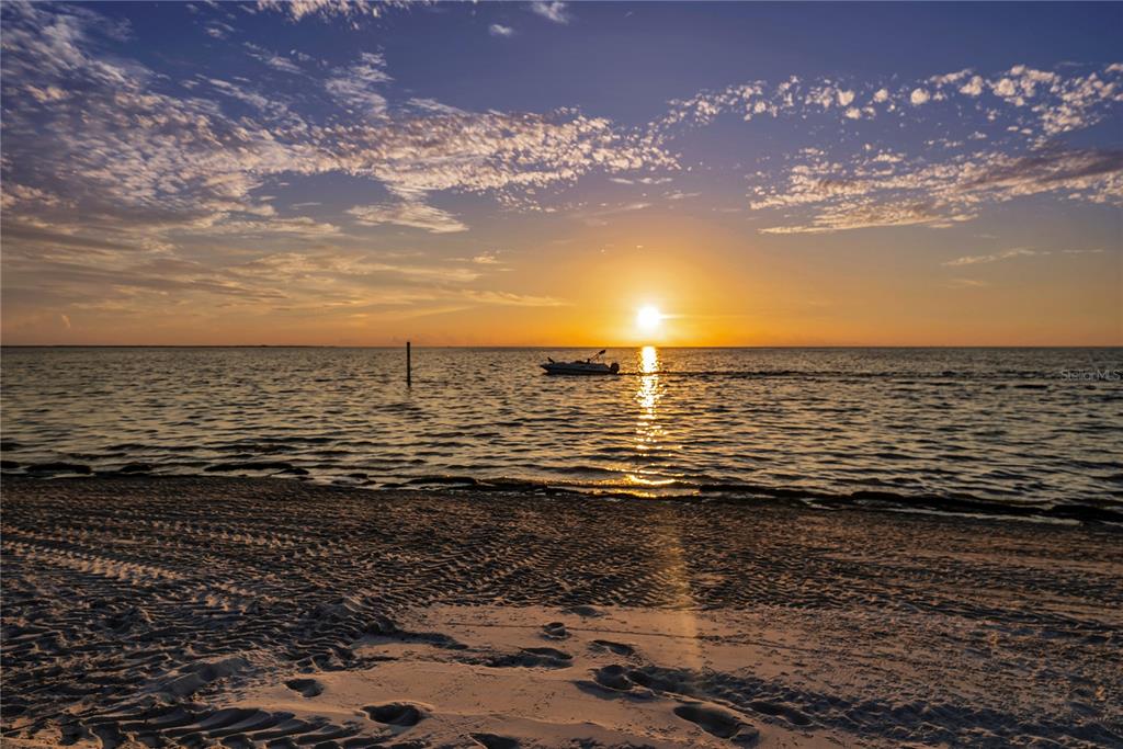 SEA COLONY AT GULF LANDINGS